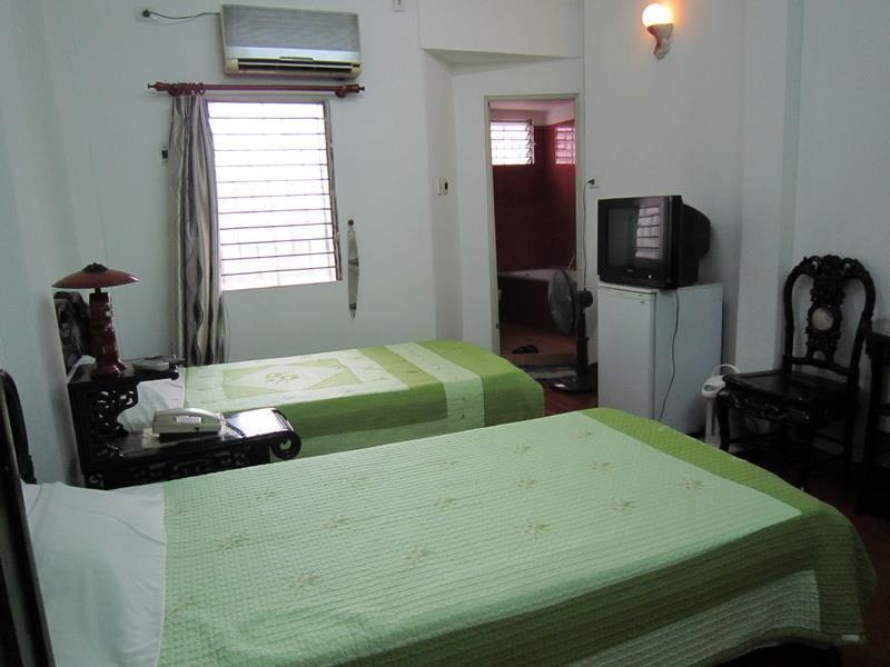 Hoang Cuong Hotel Hanói Exterior foto
